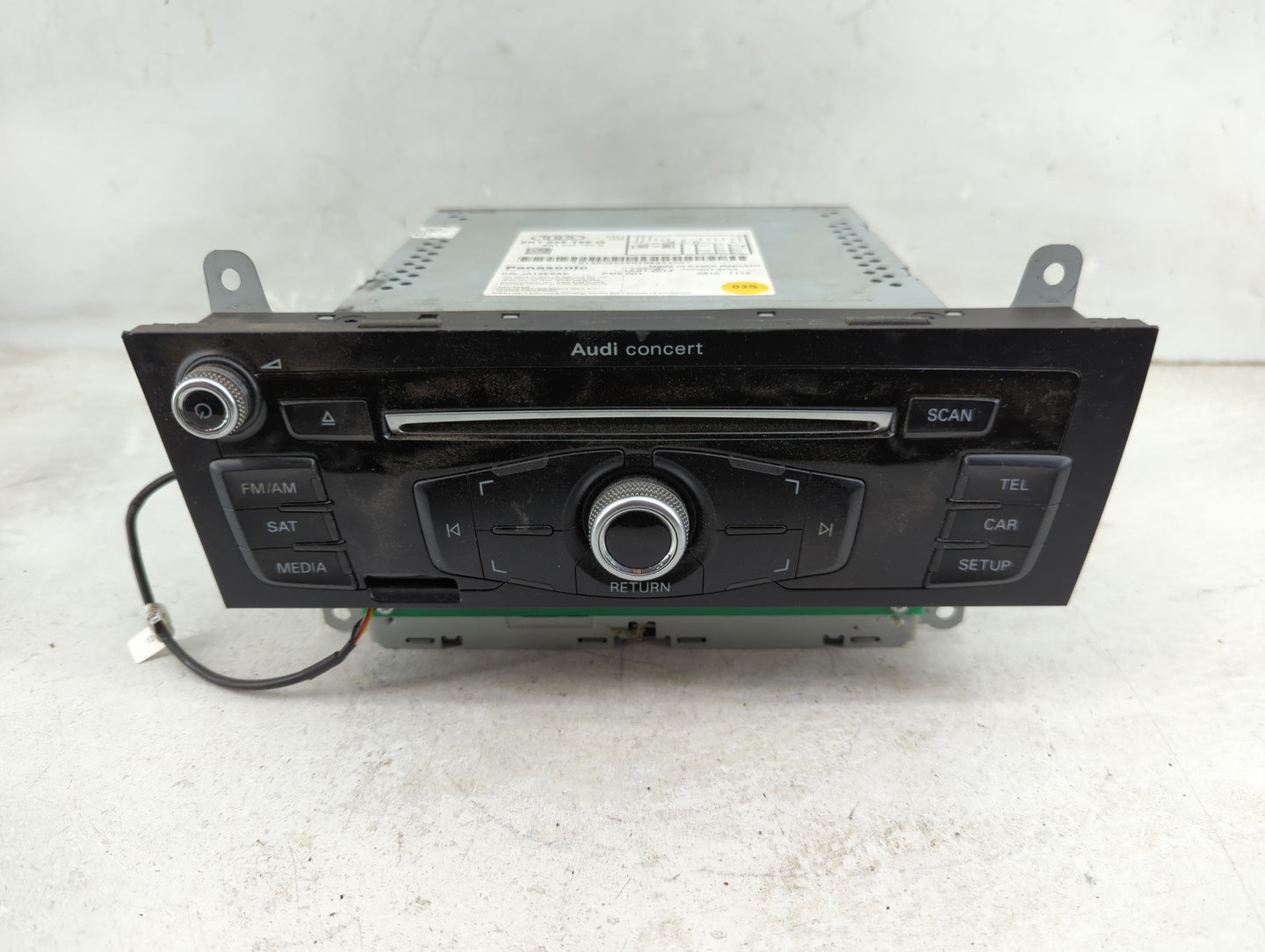 2010-2017 Audi A5 Radio AM FM Cd Player Receiver Replacement P/N:8R1 035 186 Q Fits Fits 2010 2011 2012 2013 2014 2015 2016 
