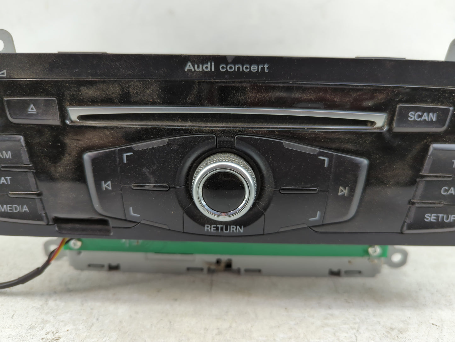 2010-2017 Audi A5 Radio AM FM Cd Player Receiver Replacement P/N:8R1 035 186 Q Fits Fits 2010 2011 2012 2013 2014 2015 2016 