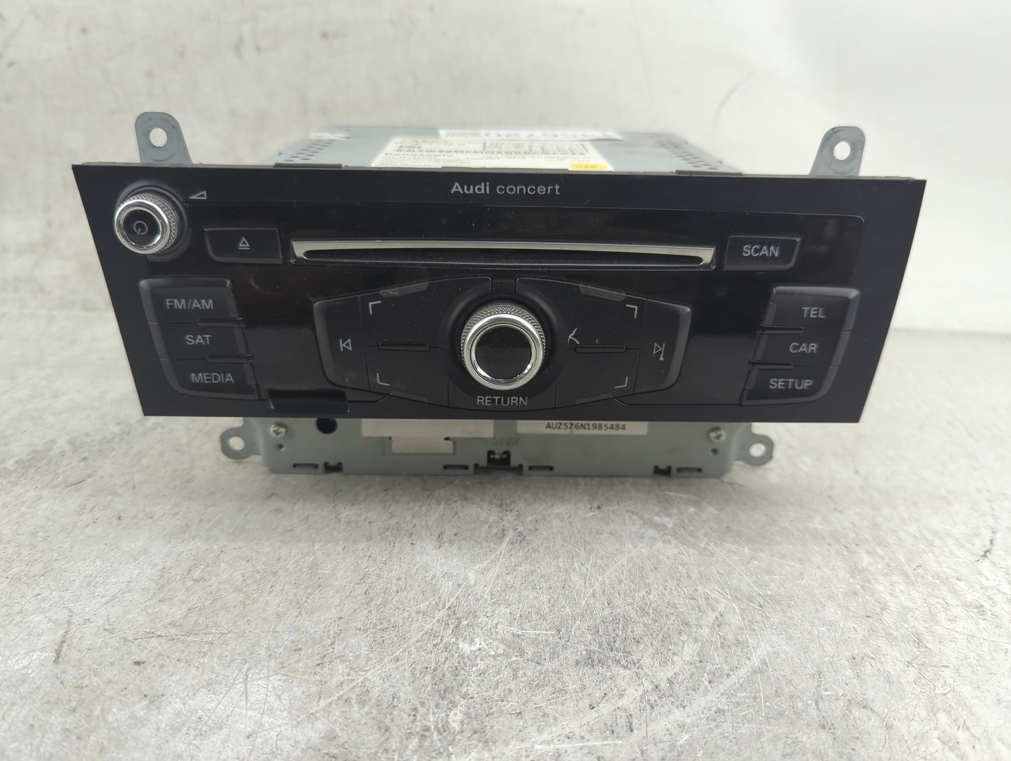 2010-2017 Audi A5 Radio AM FM Cd Player Receiver Replacement P/N:8R1035186Q CQ-JA12E6AE Fits OEM Used Auto Parts - Oemusedau