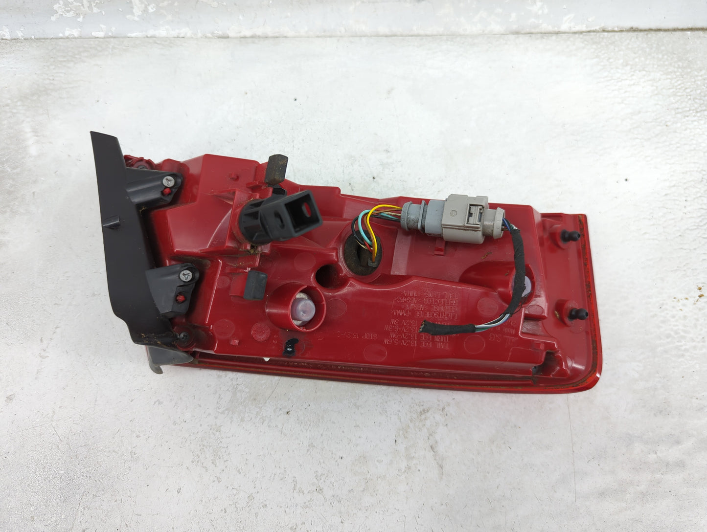 2013-2017 Audi A5 Tail Light Assembly Passenger Right OEM P/N:8T0945096L Fits Fits 2013 2014 2015 2016 2017 OEM Used Auto Pa