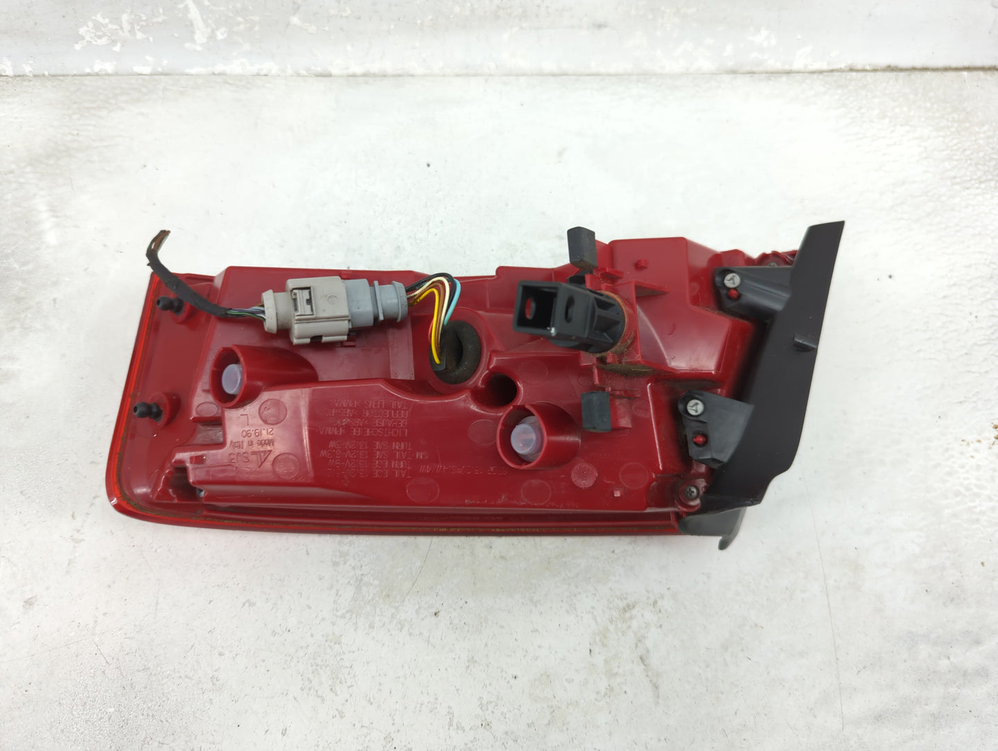2013-2017 Audi A5 Tail Light Assembly Driver Left OEM P/N:8T0 945 095 J Fits Fits 2013 2014 2015 2016 2017 OEM Used Auto Par