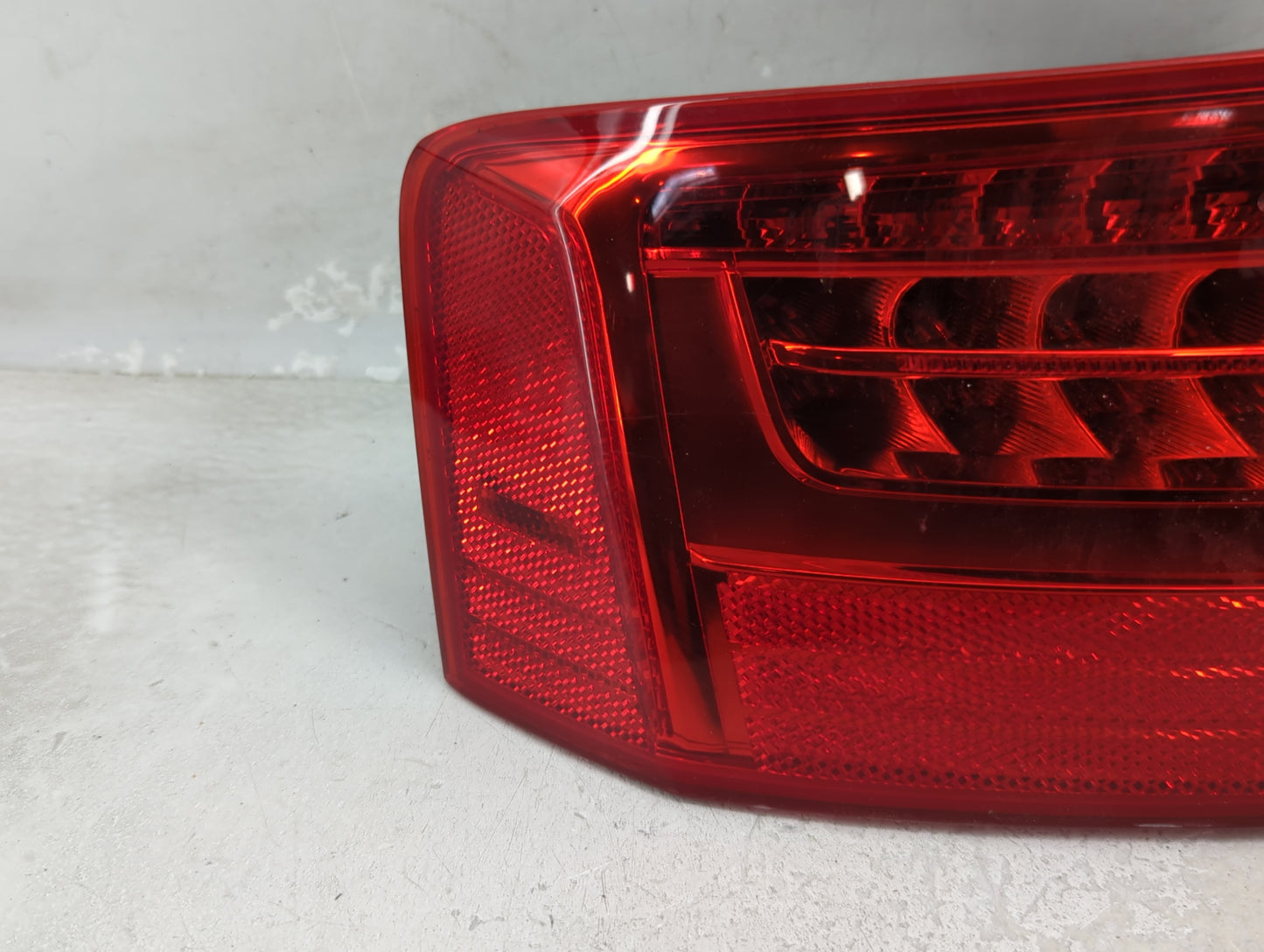 2013-2017 Audi A5 Tail Light Assembly Driver Left OEM P/N:8T0 945 095 J Fits Fits 2013 2014 2015 2016 2017 OEM Used Auto Par