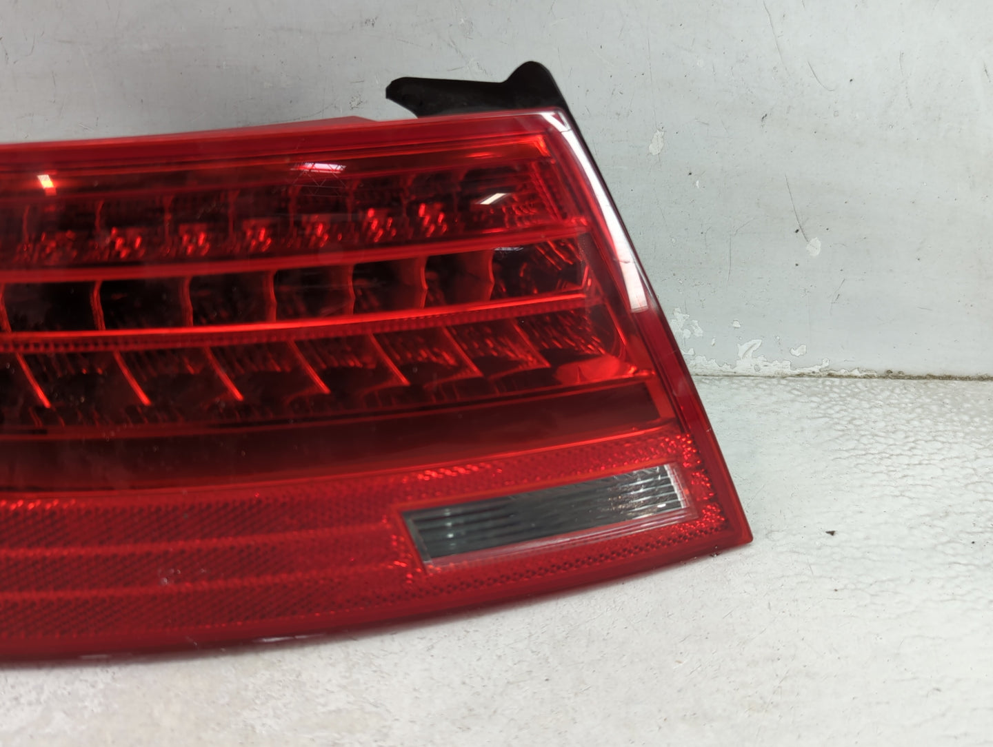 2013-2017 Audi A5 Tail Light Assembly Driver Left OEM P/N:8T0 945 095 J Fits Fits 2013 2014 2015 2016 2017 OEM Used Auto Par