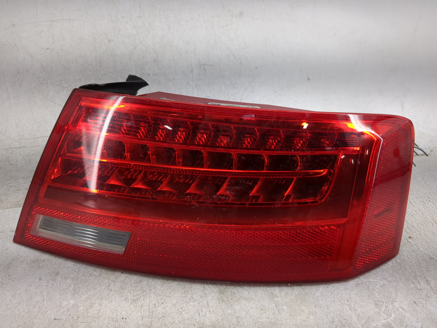 2013-2017 Audi A5 Tail Light Assembly Passenger Right OEM P/N:8T0945096L Fits Fits 2013 2014 2015 2016 2017 OEM Used Auto Pa