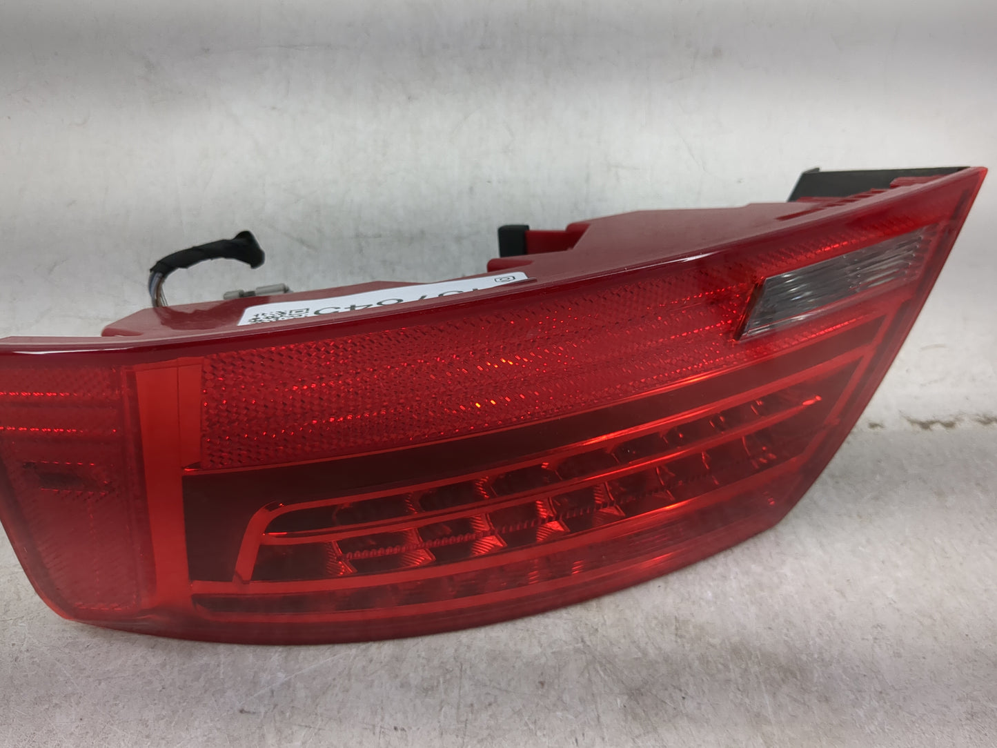 2013-2017 Audi A5 Tail Light Assembly Passenger Right OEM P/N:8T0945096L Fits Fits 2013 2014 2015 2016 2017 OEM Used Auto Pa