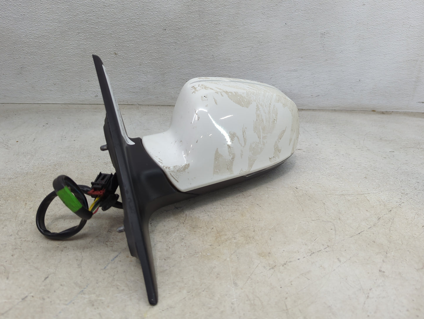 2009-2014 Audi A5 Driver Side View Mirror - Left Door Mirror OEM Used - Oemusedautoparts1.com