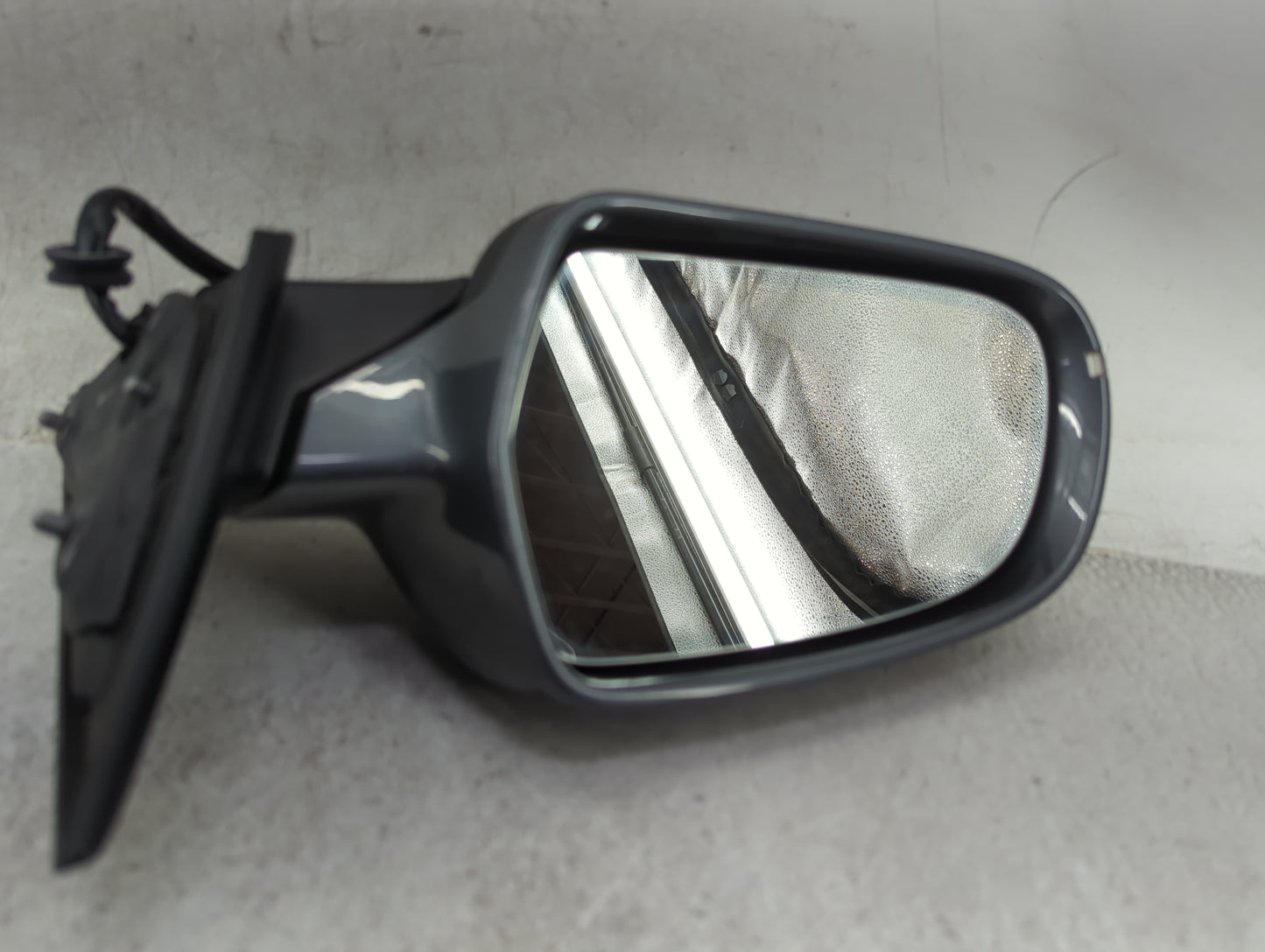 2009-2014 Audi A5 Driver Side View Mirror - Left Door Mirror OEM Used - Oemusedautoparts1.com