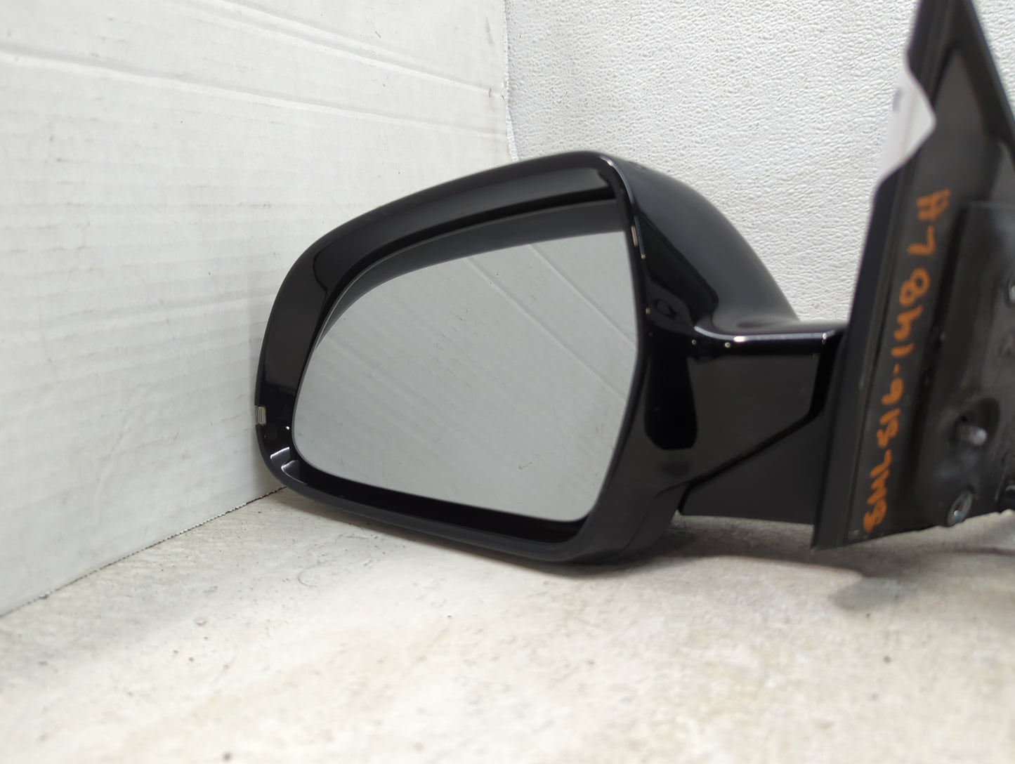 2009-2014 Audi A5 Driver Side View Mirror - Left Door Mirror OEM Used - Oemusedautoparts1.com
