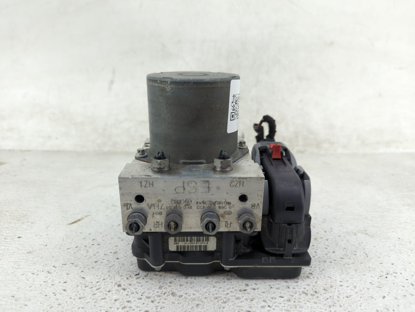 2014-2017 Audi A5 ABS Pump Control Module Replacement P/N:0265239432 8K0614517HA, 0265952144 Fits Fits 2014 2015 2016 2017 O