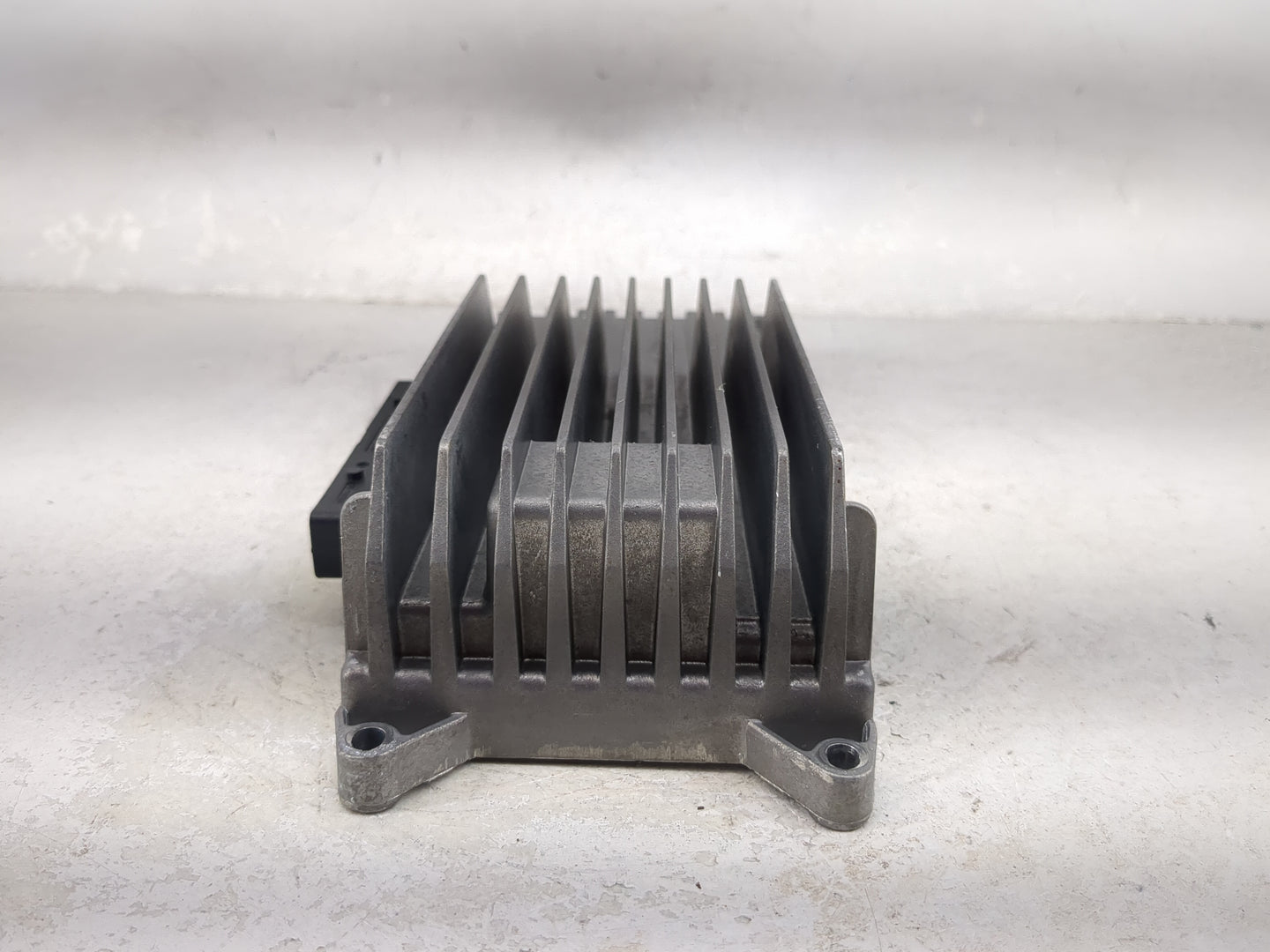 2013-2016 Audi A5 Radio Speaker Amplifier 1473250 - Oemusedautoparts1.com