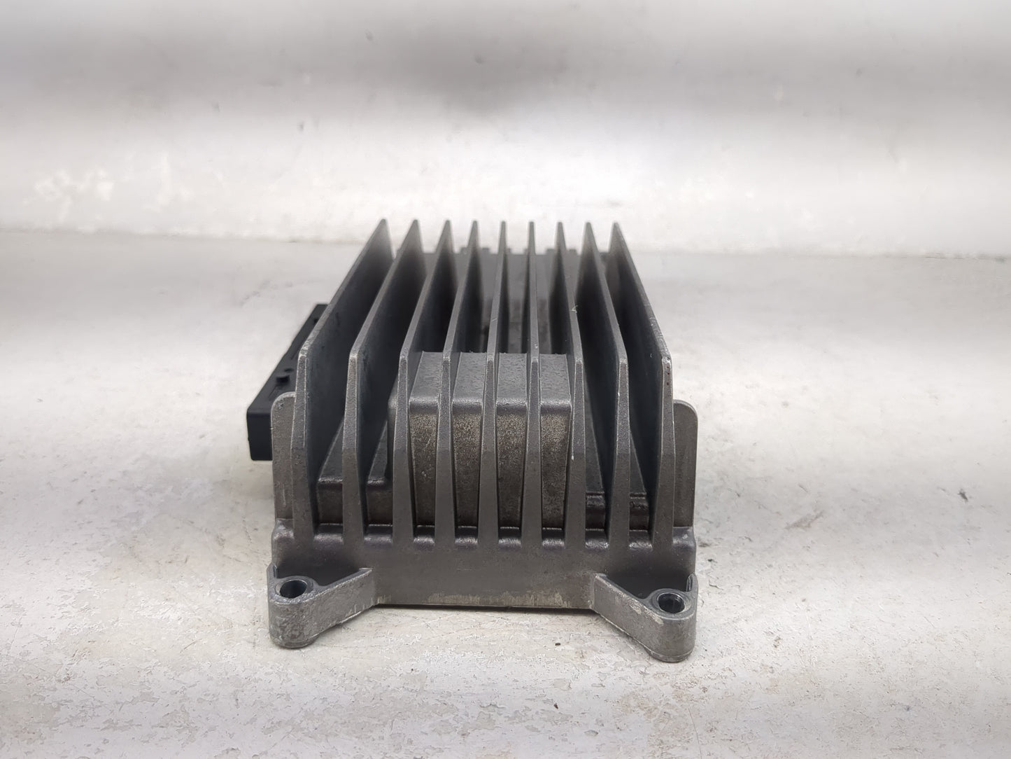 2013-2016 Audi A5 Radio Speaker Amplifier 1473250 - Oemusedautoparts1.com