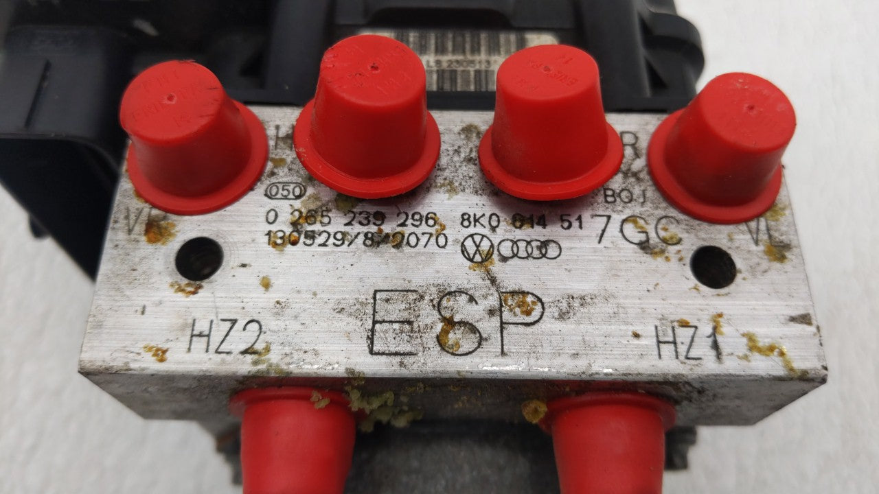 2014 Audi A5 Quattro ABS Pump Control Module Replacement P/N:8K0 614 517GC 8K0 907 379 CF Fits Fits 2013 OEM Used Auto Parts