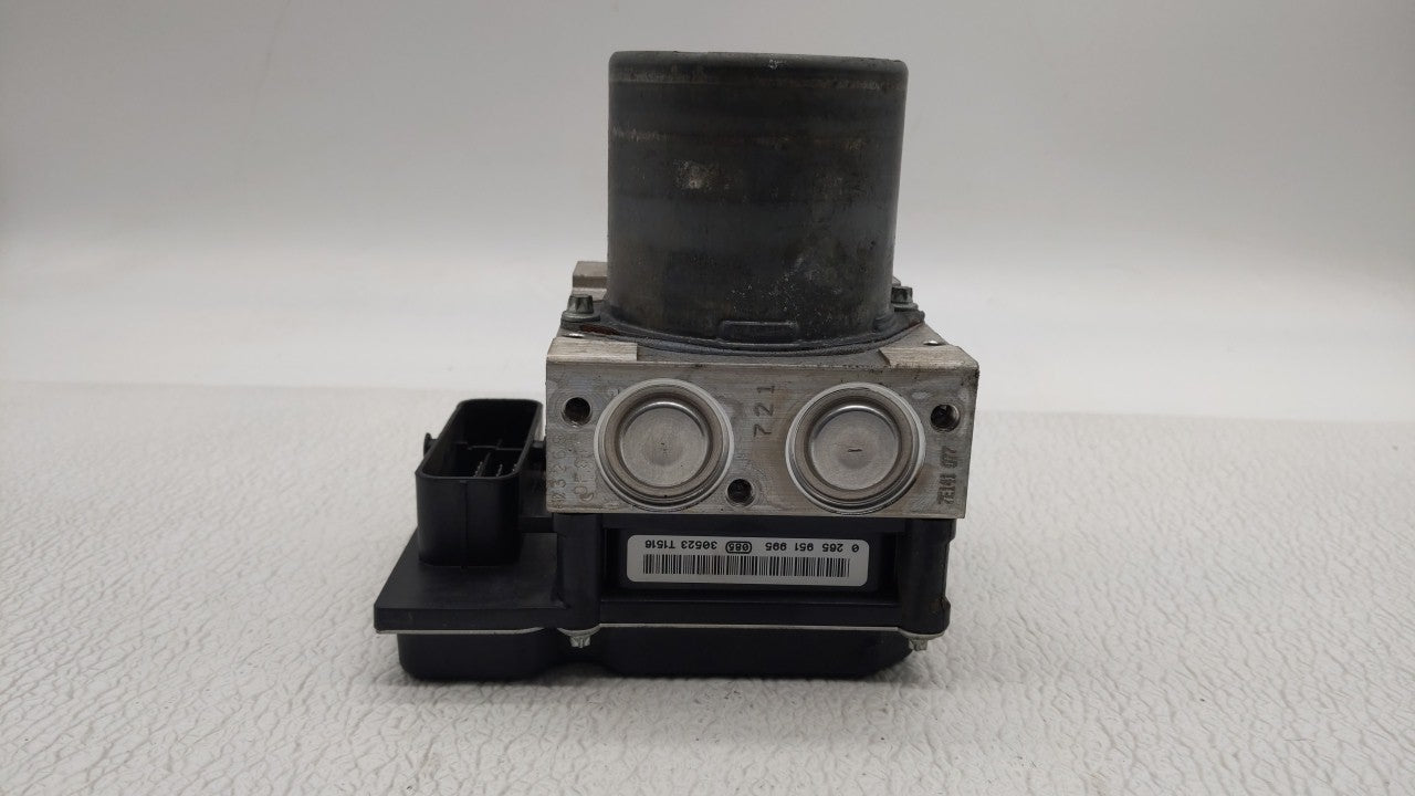 2014 Audi A5 Quattro ABS Pump Control Module Replacement P/N:8K0 614 517GC 8K0 907 379 CF Fits Fits 2013 OEM Used Auto Parts