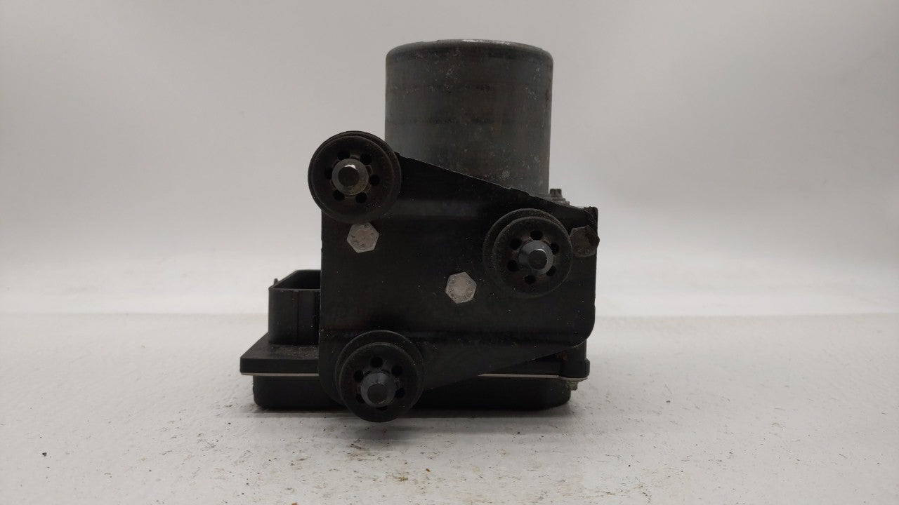 2014 Audi A5 Quattro ABS Pump Control Module Replacement P/N:8K0 614 517GC 8K0 907 379 CF Fits Fits 2013 OEM Used Auto Parts