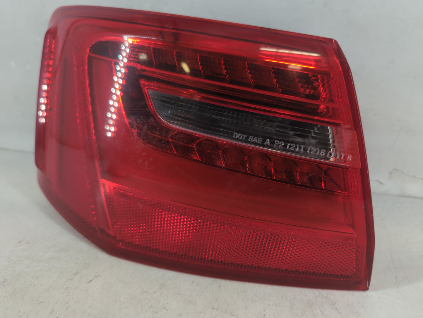 2012-2015 Audi A6 Tail Light Assembly Driver Left OEM P/N:4G5 945 095 B Fits Fits 2012 2013 2014 2015 OEM Used Auto Parts - 