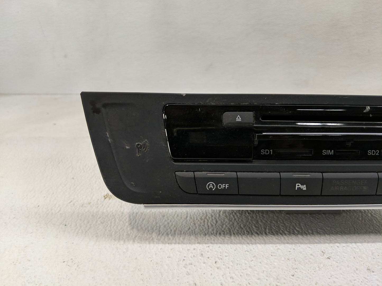 2012-2015 Audi A6 Radio AM FM Cd Player Receiver Replacement Fits Fits 2012 2013 2014 2015 OEM Used Auto Parts - Oemusedauto