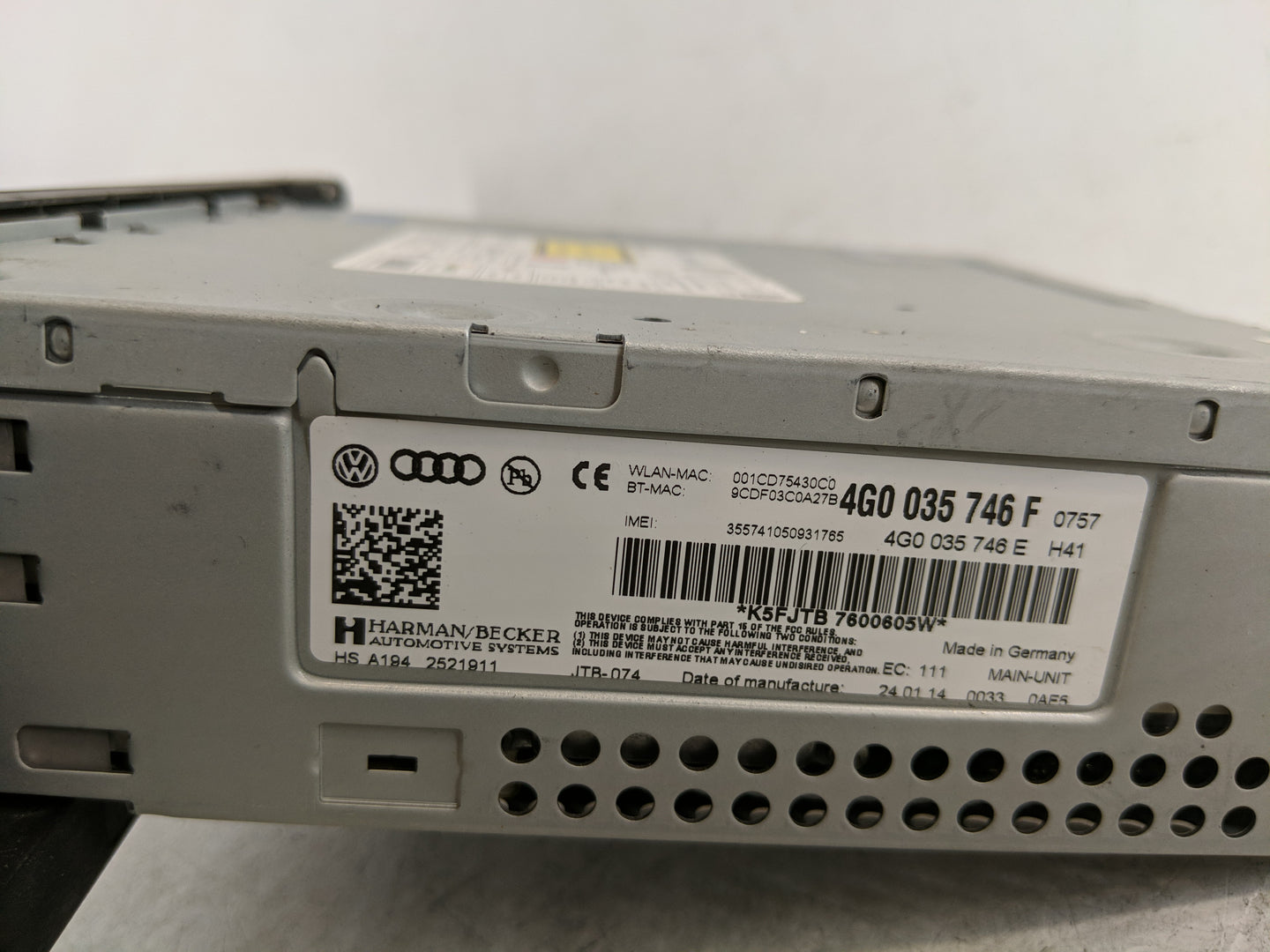 2012-2015 Audi A6 Radio AM FM Cd Player Receiver Replacement P/N:4G0 035 746 F Fits Fits 2012 2013 2014 2015 OEM Used Auto P