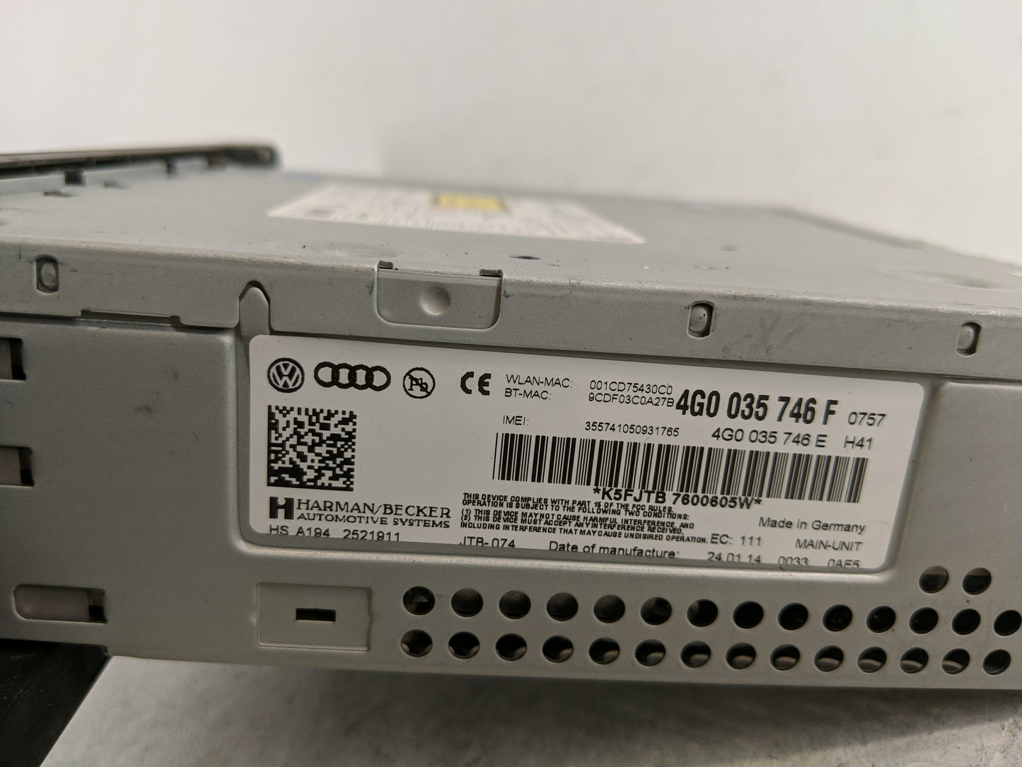 2012-2015 Audi A6 Radio AM FM Cd Player Receiver Replacement P/N:4G0 035 746 F Fits Fits 2012 2013 2014 2015 OEM Used Auto P