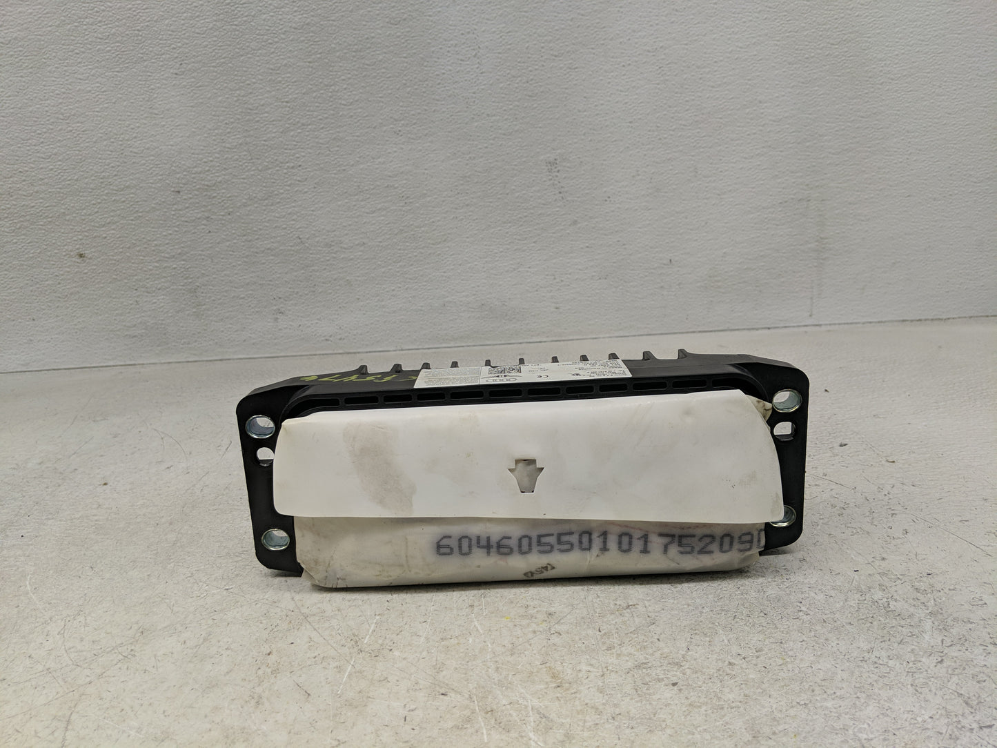 2012-2015 Audi A6 Air Bag Passenger Right Knee OEM P/N:4G8 880 842 A Fits Fits 2012 2013 2014 2015 OEM Used Auto Parts - Oem
