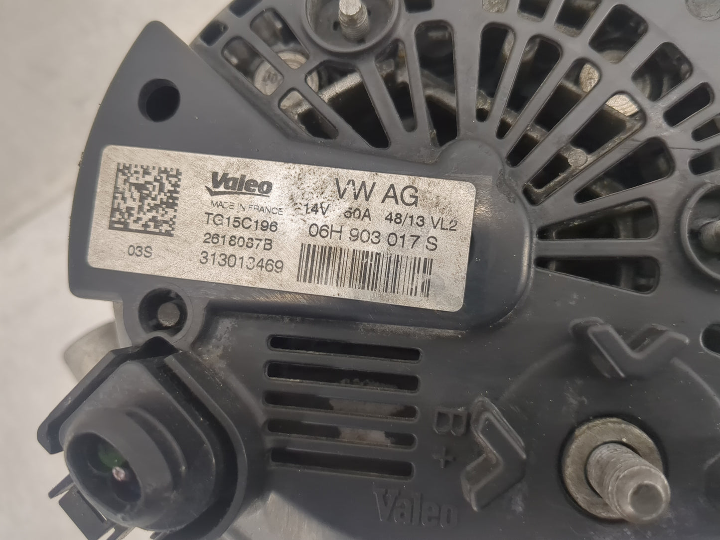 2012-2015 Audi A6 Alternator Replacement Generator Charging Assembly Engine OEM P/N:06H 903 017 S Fits Fits 2012 2013 2014 2
