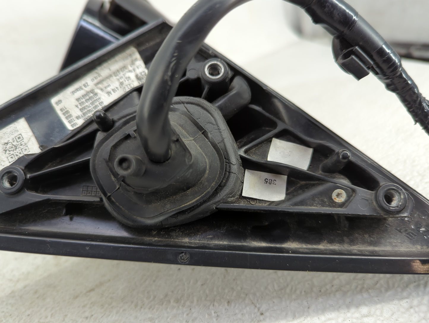 2014-2018 Audi A6 Passenger Side View Mirror - Right Door Mirror OEM Used - Oemusedautoparts1.com