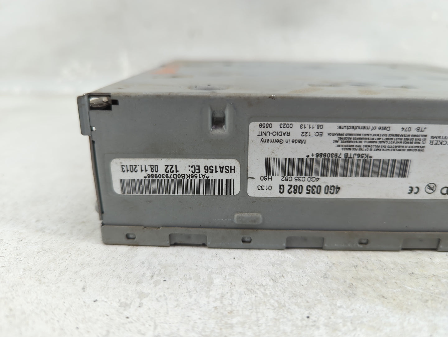 2012-2015 Audi A6 Radio AM FM Cd Player Receiver Replacement P/N:4G0035082G 4G0035082 Fits OEM Used Auto Parts - Oemusedauto