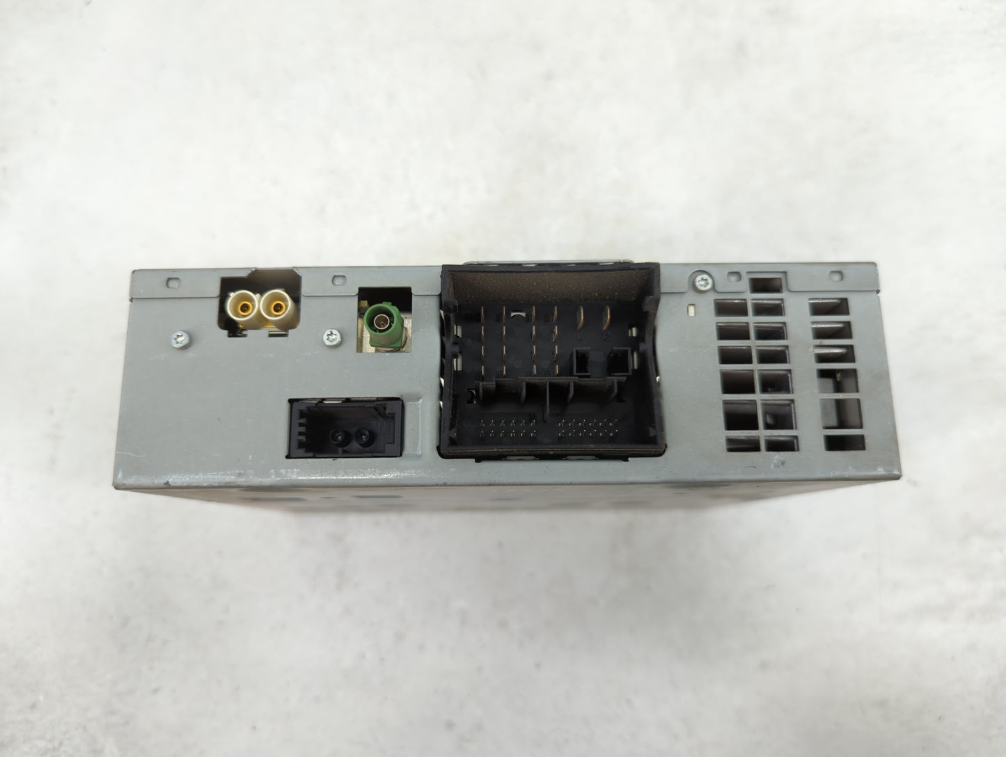 2012-2015 Audi A6 Radio AM FM Cd Player Receiver Replacement P/N:4G0035082G 4G0035082 Fits OEM Used Auto Parts - Oemusedauto