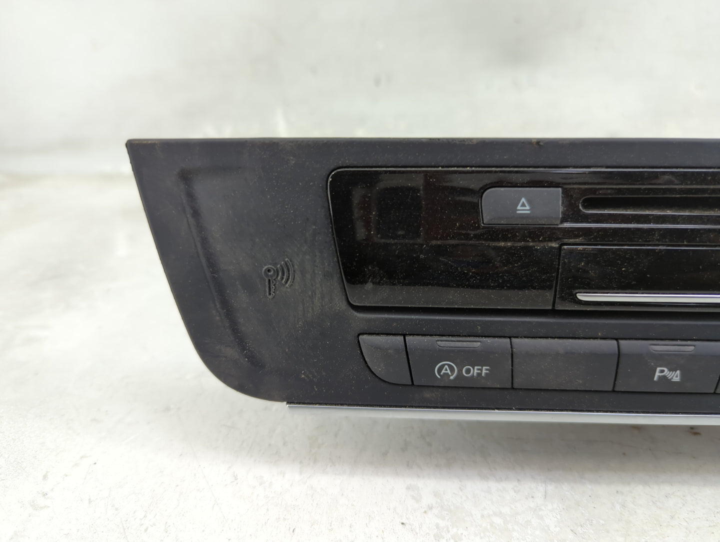 2012-2015 Audi A6 Radio AM FM Cd Player Receiver Replacement P/N:005WWDA0303 AD10-0169005 Fits Fits 2012 2013 2014 2015 OEM 