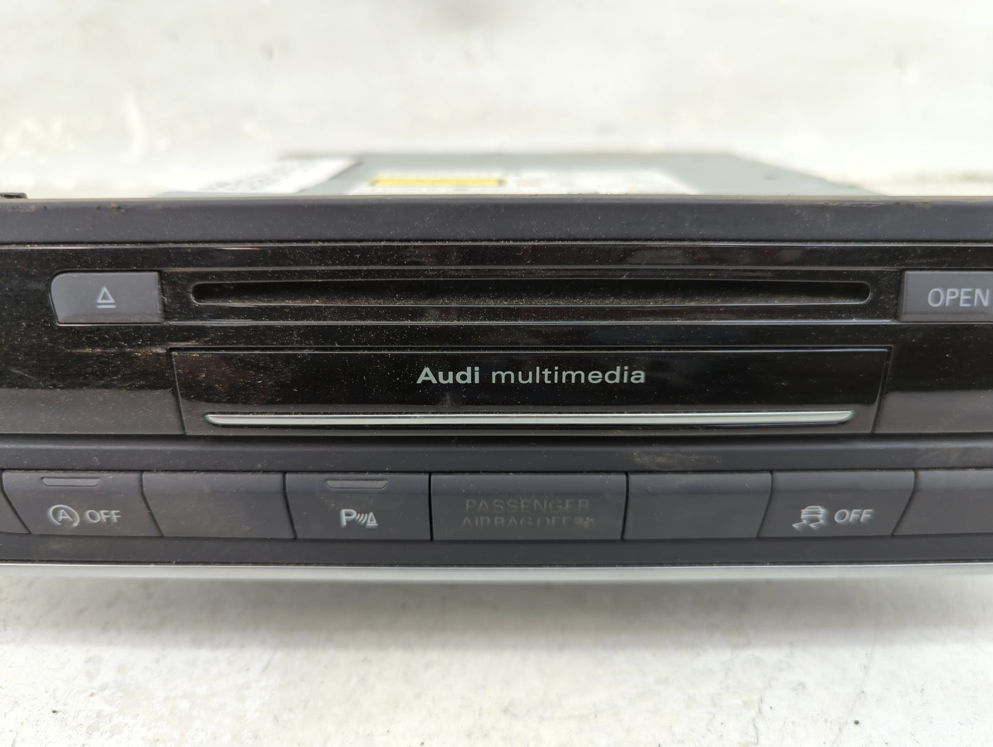 2012-2015 Audi A6 Radio AM FM Cd Player Receiver Replacement P/N:005WWDA0303 AD10-0169005 Fits Fits 2012 2013 2014 2015 OEM 