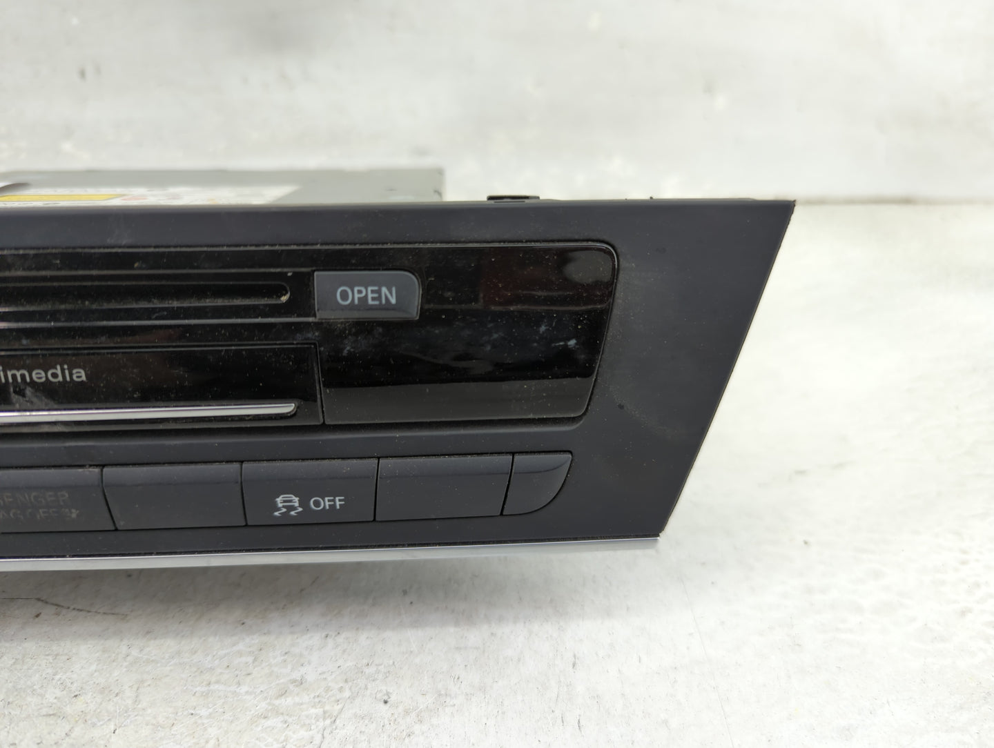 2012-2015 Audi A6 Radio AM FM Cd Player Receiver Replacement Fits Fits 2012 2013 2014 2015 OEM Used Auto Parts - Oemusedauto