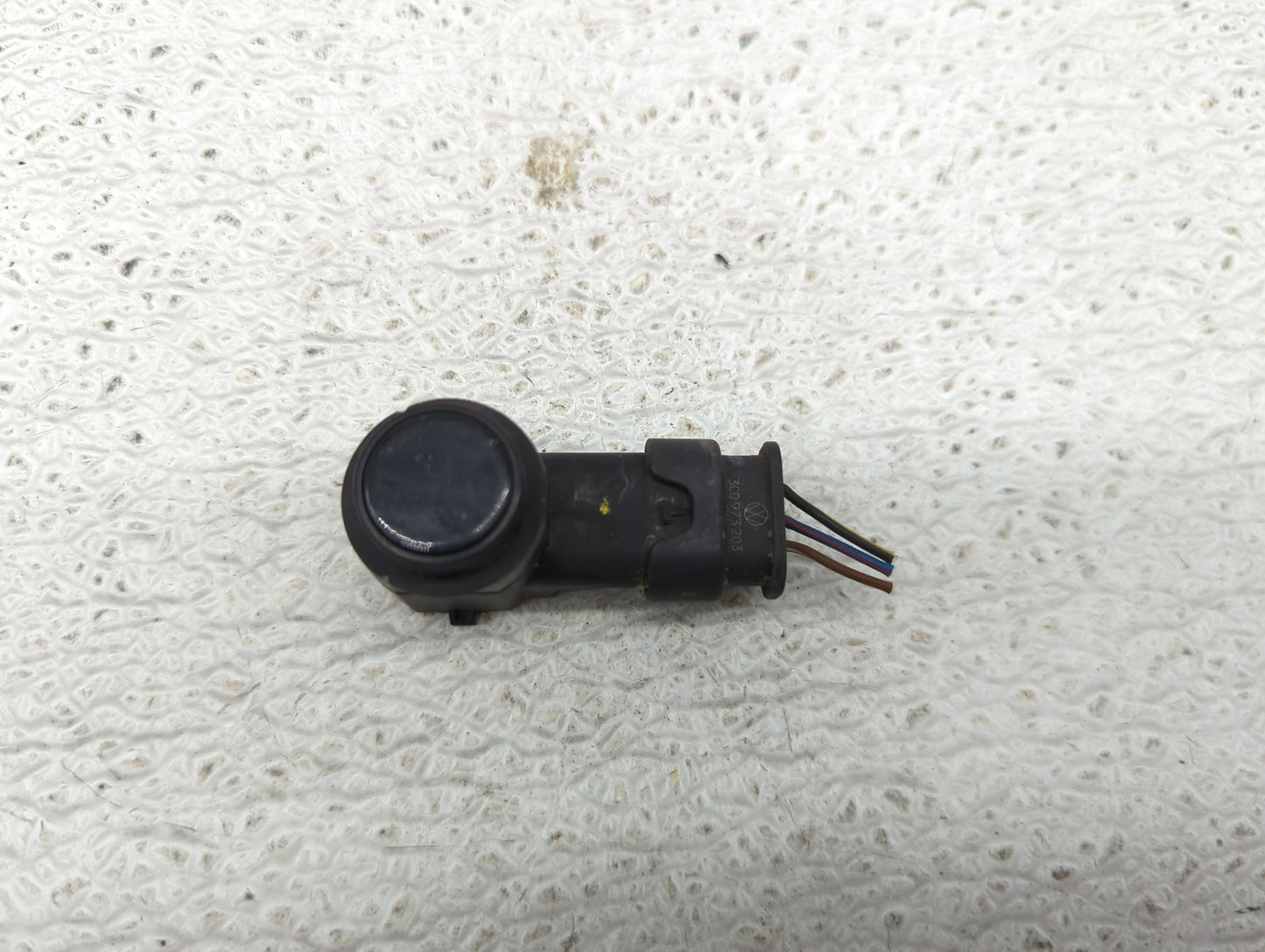 2014 Audi A6 Front Park Assist Sensor Black 1457124 - Oemusedautoparts1.com