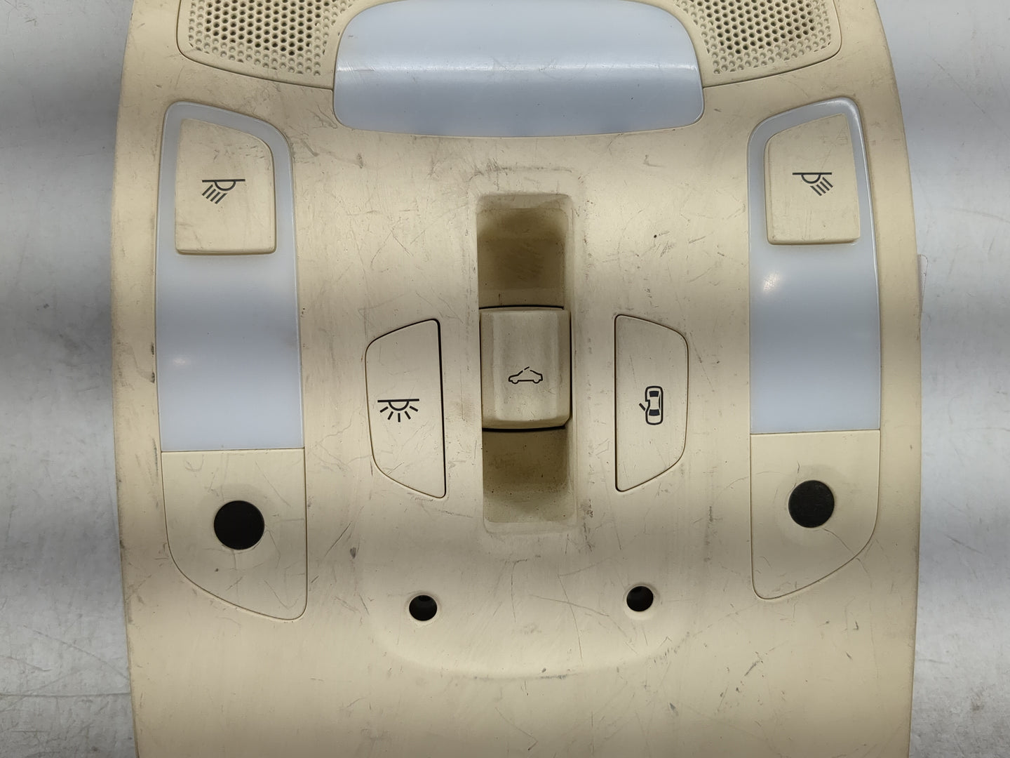 2014 Audi A6 Overhead Roof Console - Oemusedautoparts1.com