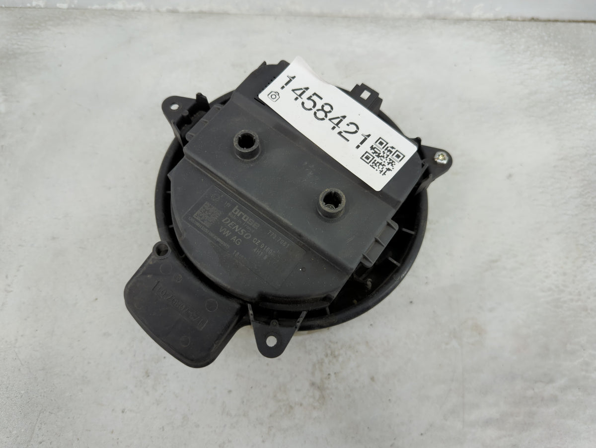 2012-2018 Audi A6 Heater AC Blower Motor P/N:773.7081 4H1820021B Fits Fits 2011 2012 2013 2014 2015 2016 2017 2018 OEM Used 