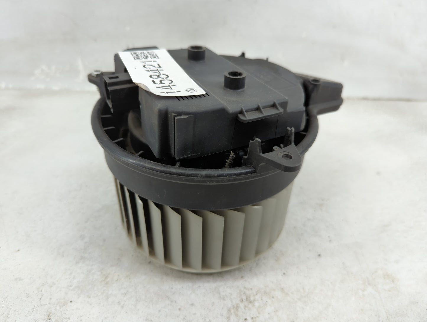 2012-2018 Audi A6 Heater AC Blower Motor P/N:773.7081 4H1820021B Fits Fits 2011 2012 2013 2014 2015 2016 2017 2018 OEM Used 