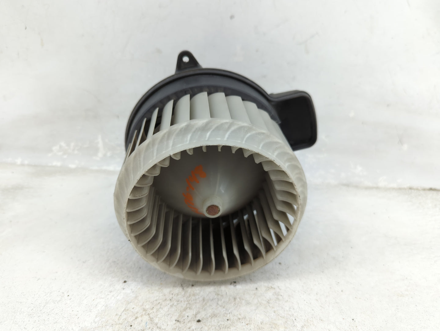 2012-2018 Audi A6 Heater AC Blower Motor P/N:773.7081 4H1820021B Fits Fits 2011 2012 2013 2014 2015 2016 2017 2018 OEM Used 