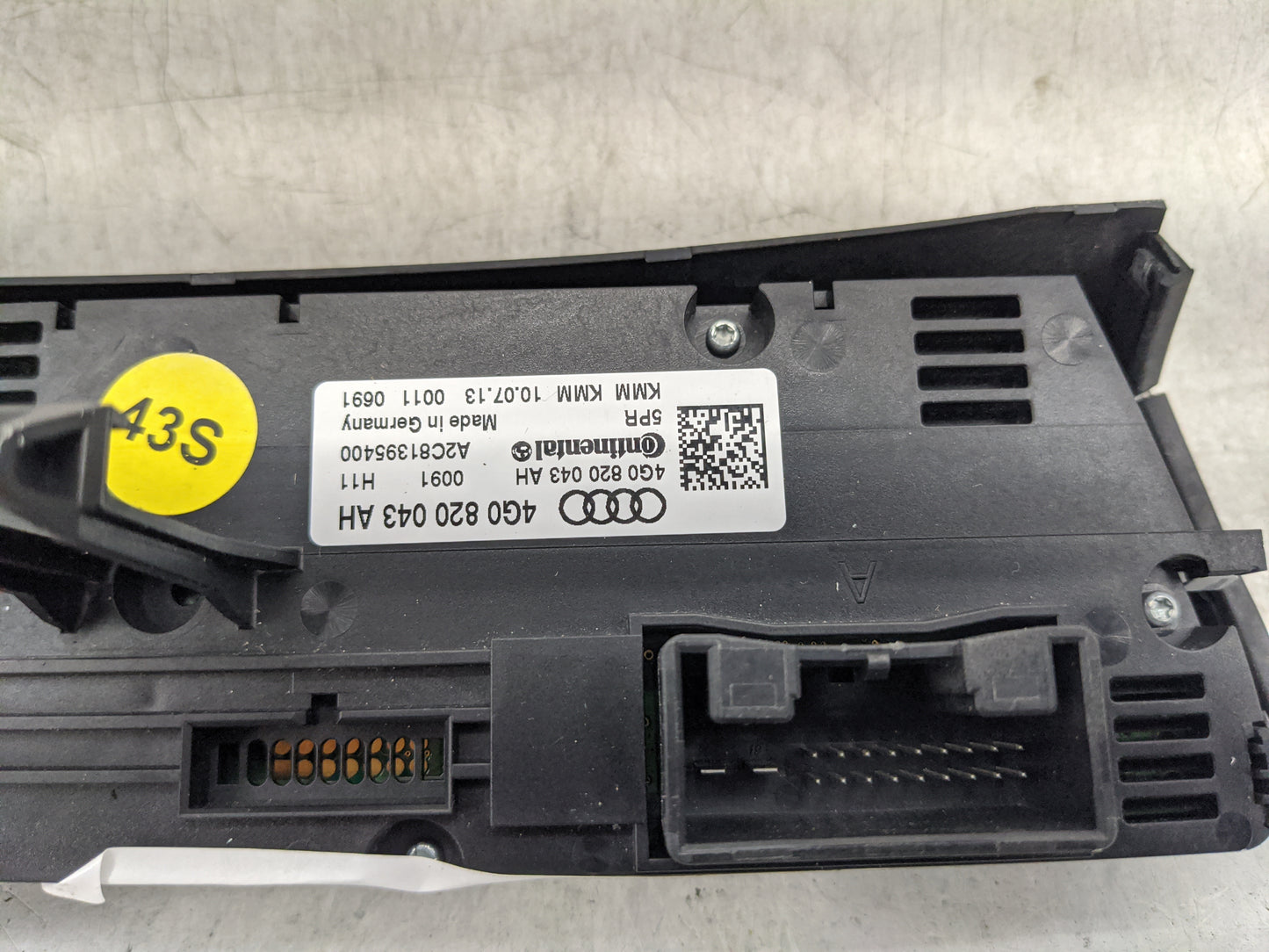 2014-2017 Audi A6 Climate Control Module Temperature AC/Heater Replacement P/N:4G0820043AH A2C81395400 Fits OEM Used Auto Pa