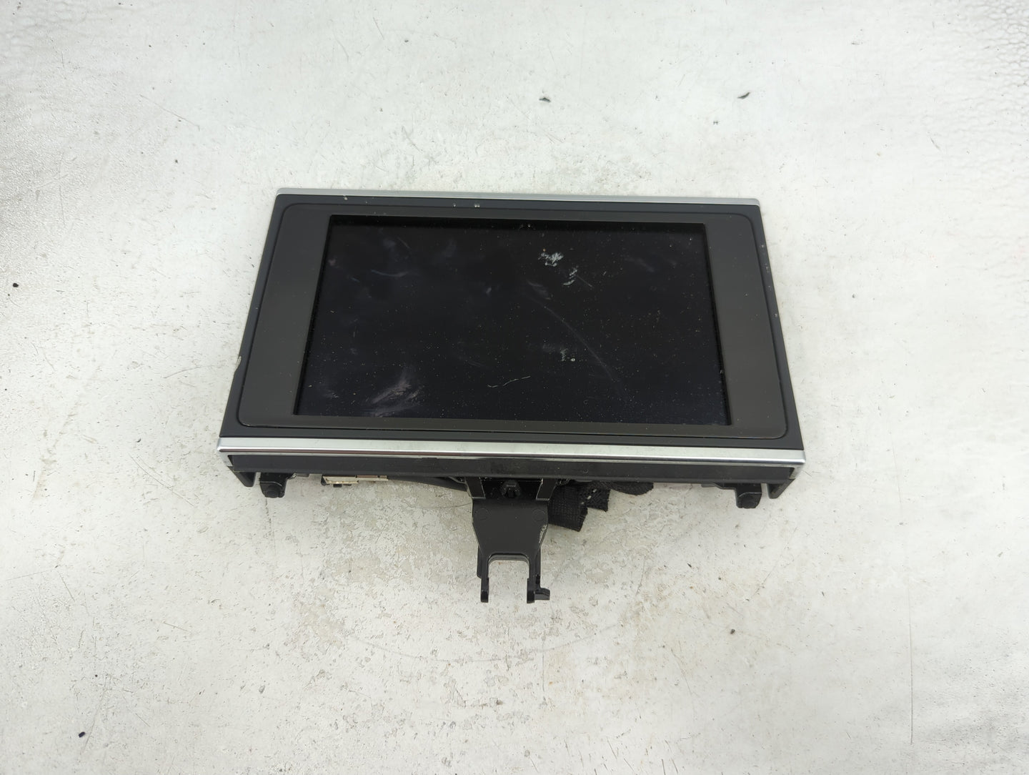 2012-2015 Audi A6 Information Display Screen 1468574 - Oemusedautoparts1.com