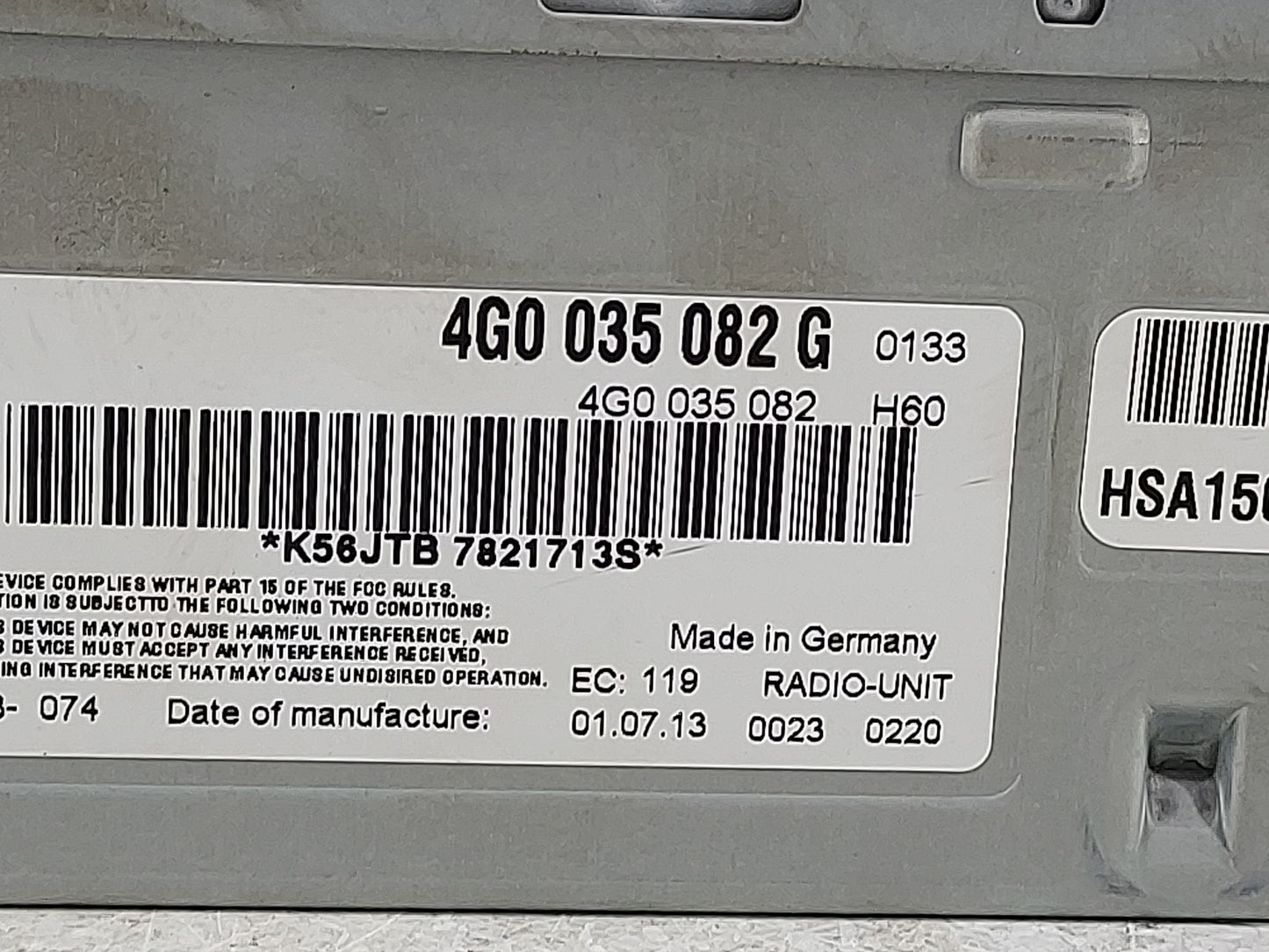 2010-2015 Audi A6 Radio AM FM Cd Player Receiver Replacement P/N:4G0035082G 4G0035082 Fits OEM Used Auto Parts - Oemusedauto