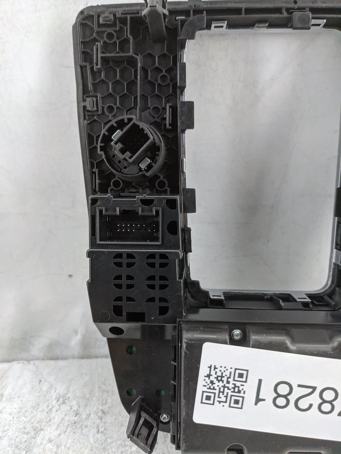 2012-2015 Audi A6 Radio Control Panel Black - Oemusedautoparts1.com