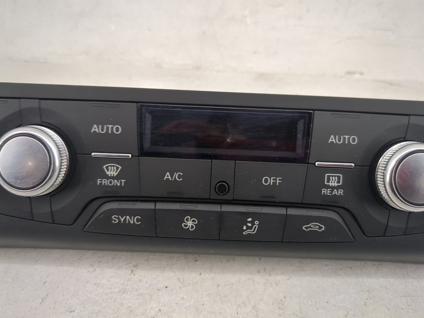 2014-2017 Audi A6 Climate Control Module Temperature AC/Heater Replacement P/N:4G0820043AM A2C85165000 Fits OEM Used Auto Pa