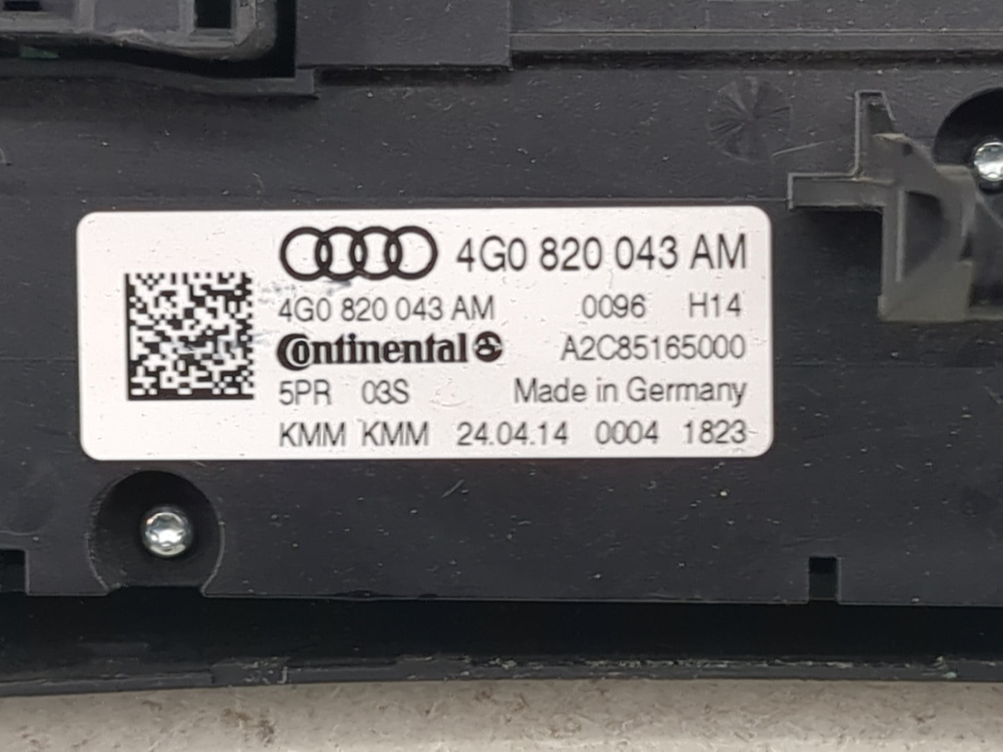 2014-2017 Audi A6 Climate Control Module Temperature AC/Heater Replacement P/N:4G0820043AM A2C85165000 Fits OEM Used Auto Pa