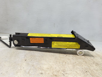 compare product 2014 Audi A6 Spare Scissor Car Jack 1512362