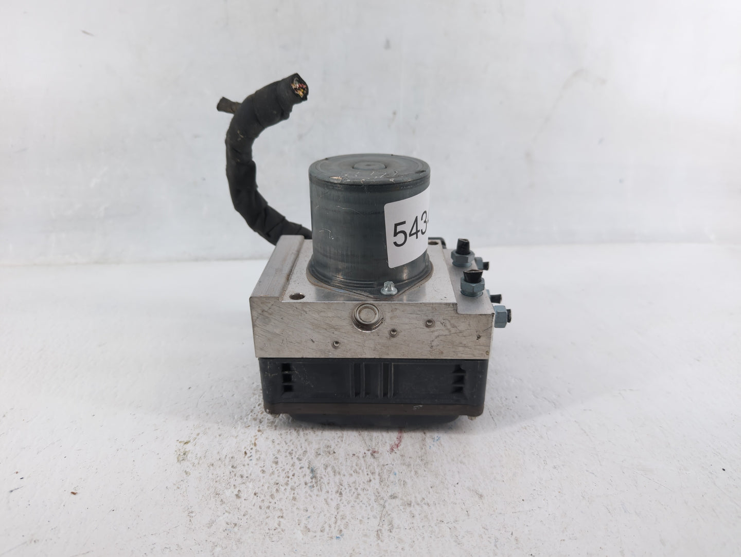 2014-2015 Audi A6 ABS Pump Control Module Replacement P/N:4G0614517AA Fits Fits 2014 2015 OEM Used Auto Parts - Oemusedautop