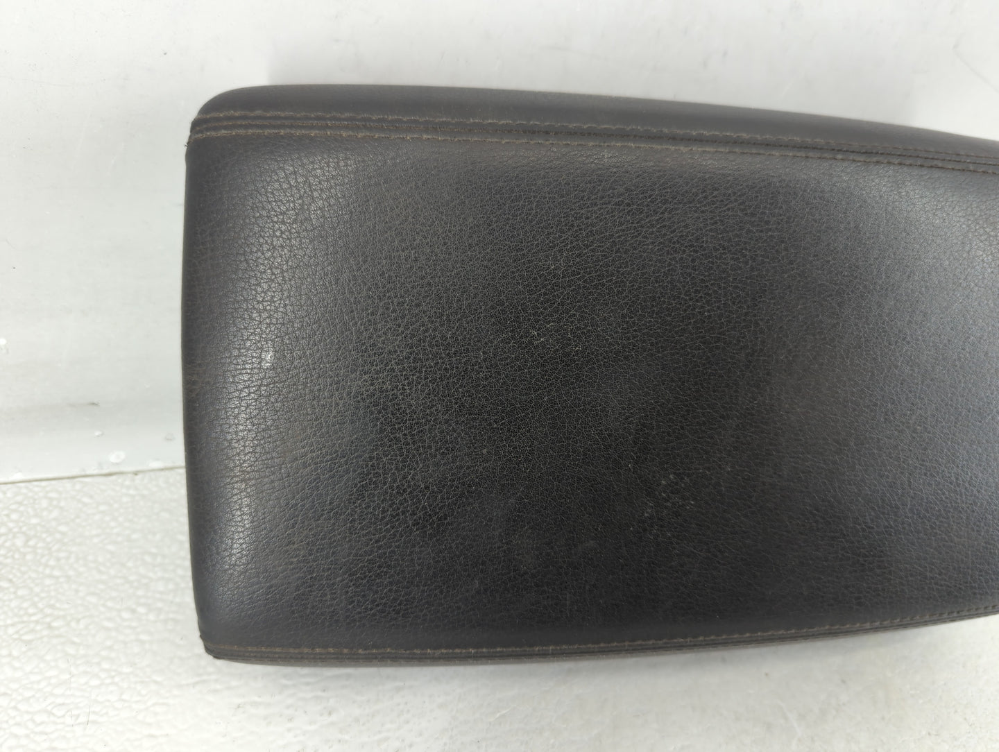 2014 Audi A6 Center Console Armrest Cover Lid Black - Oemusedautoparts1.com