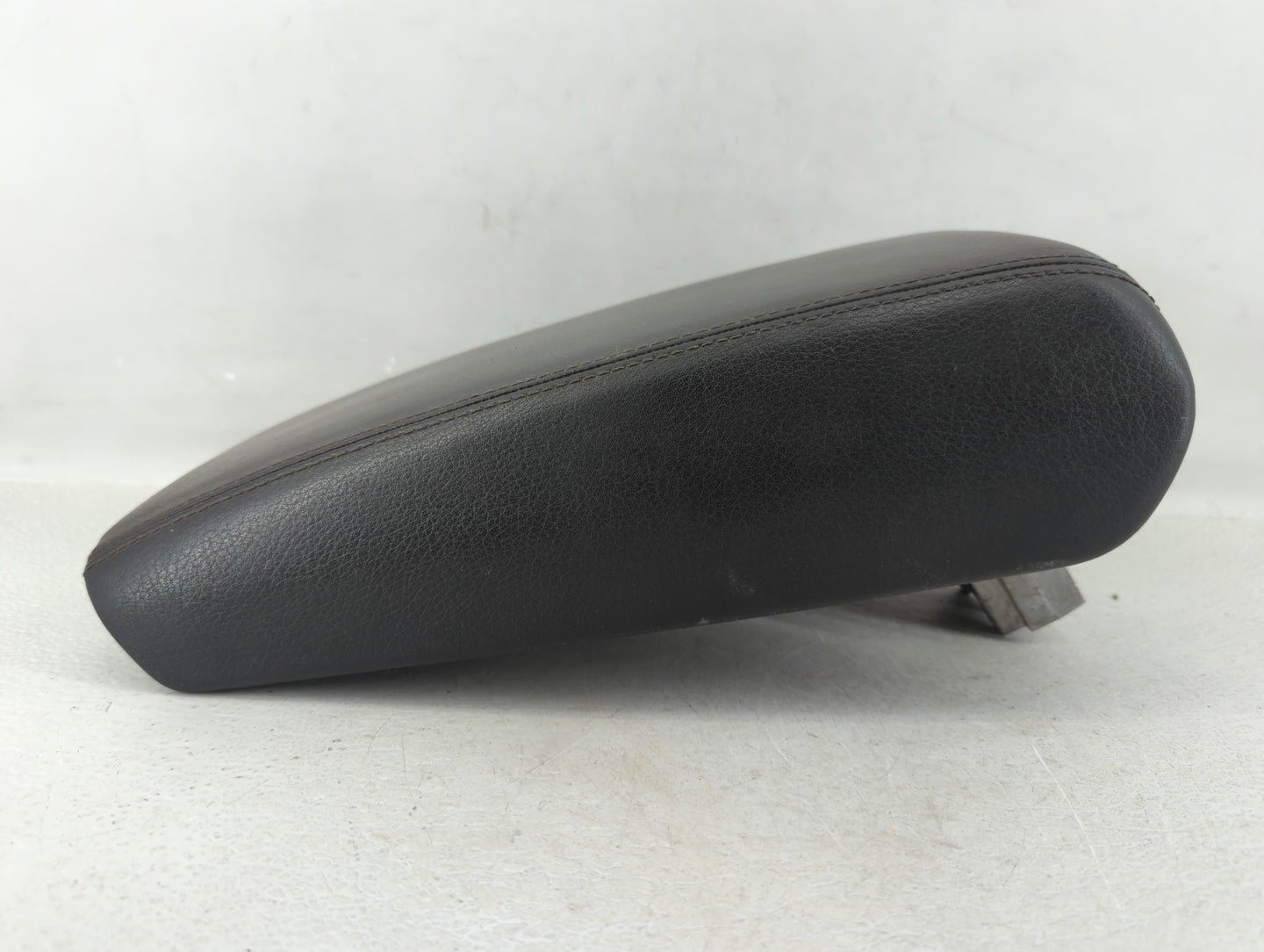 2014 Audi A6 Center Console Armrest Cover Lid Black - Oemusedautoparts1.com
