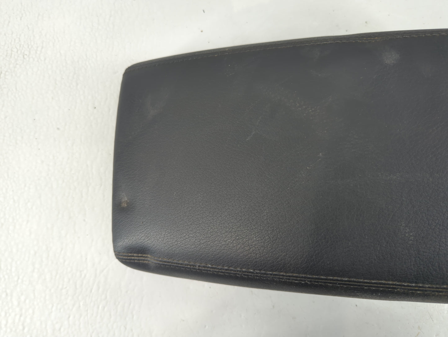 2014 Audi A6 Center Console Armrest Cover Lid Fits OEM Used Auto Parts - Oemusedautoparts1.com