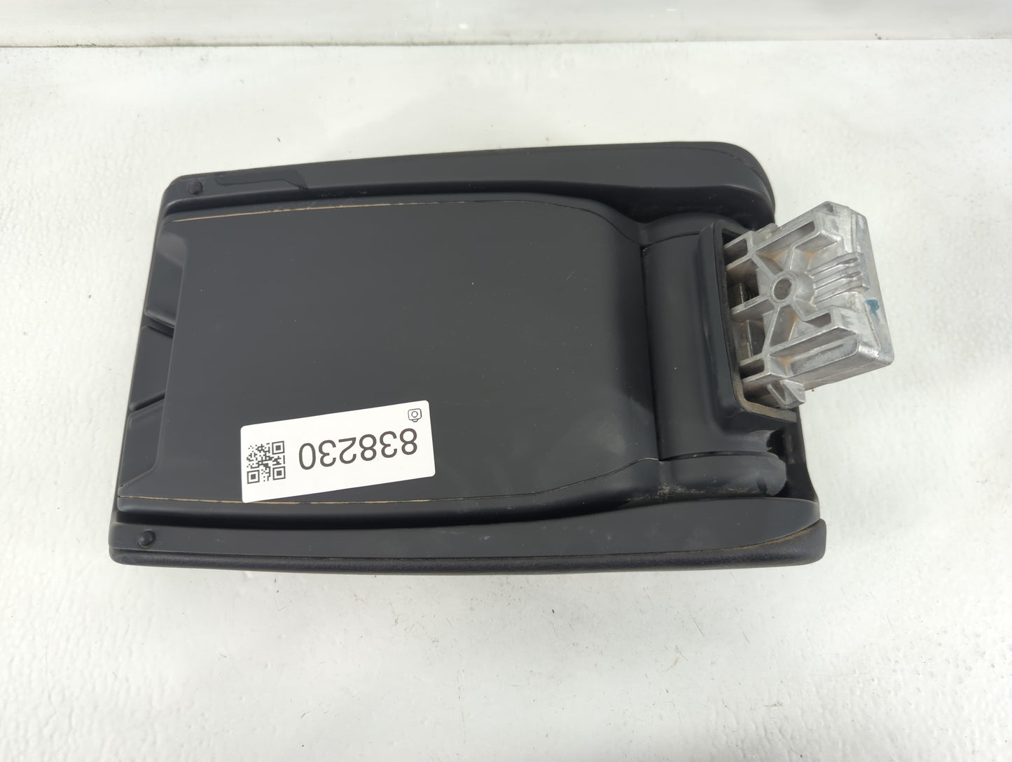 2014 Audi A6 Center Console Armrest Cover Lid Fits OEM Used Auto Parts - Oemusedautoparts1.com