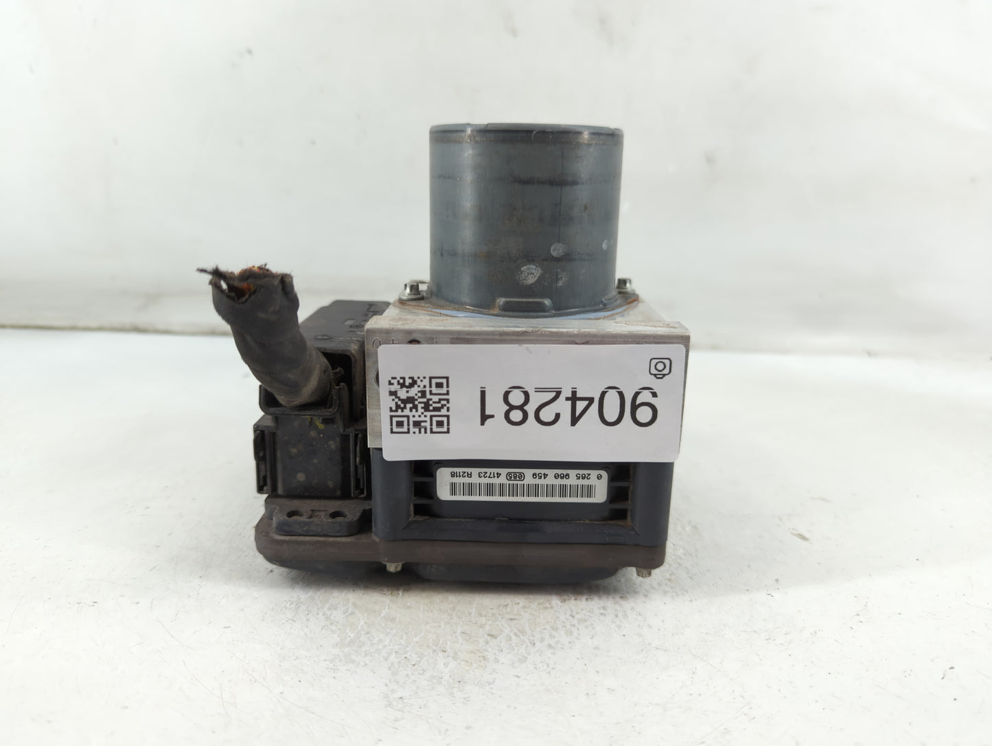 2014-2015 Audi A6 ABS Pump Control Module Replacement P/N:4G0 907 379 L Fits Fits 2014 2015 OEM Used Auto Parts - Oemusedaut