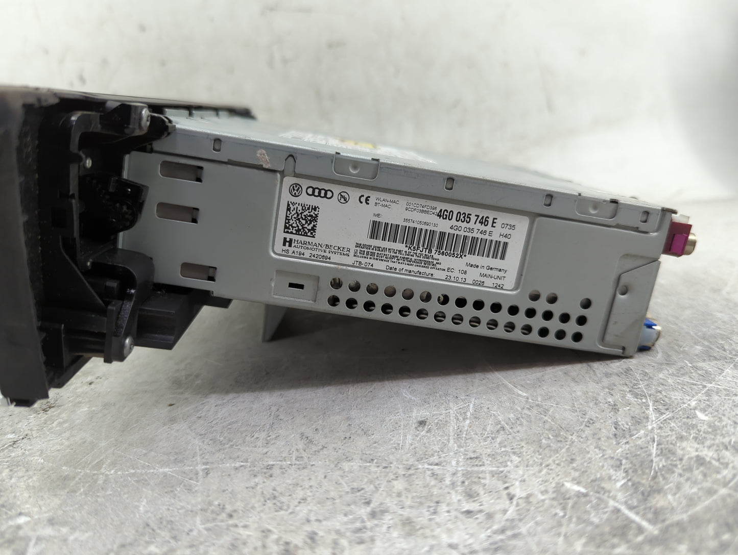 2012-2015 Audi A7 Radio AM FM Cd Player Receiver Replacement P/N:4G0035746E Fits Fits 2012 2013 2014 2015 OEM Used Auto Part