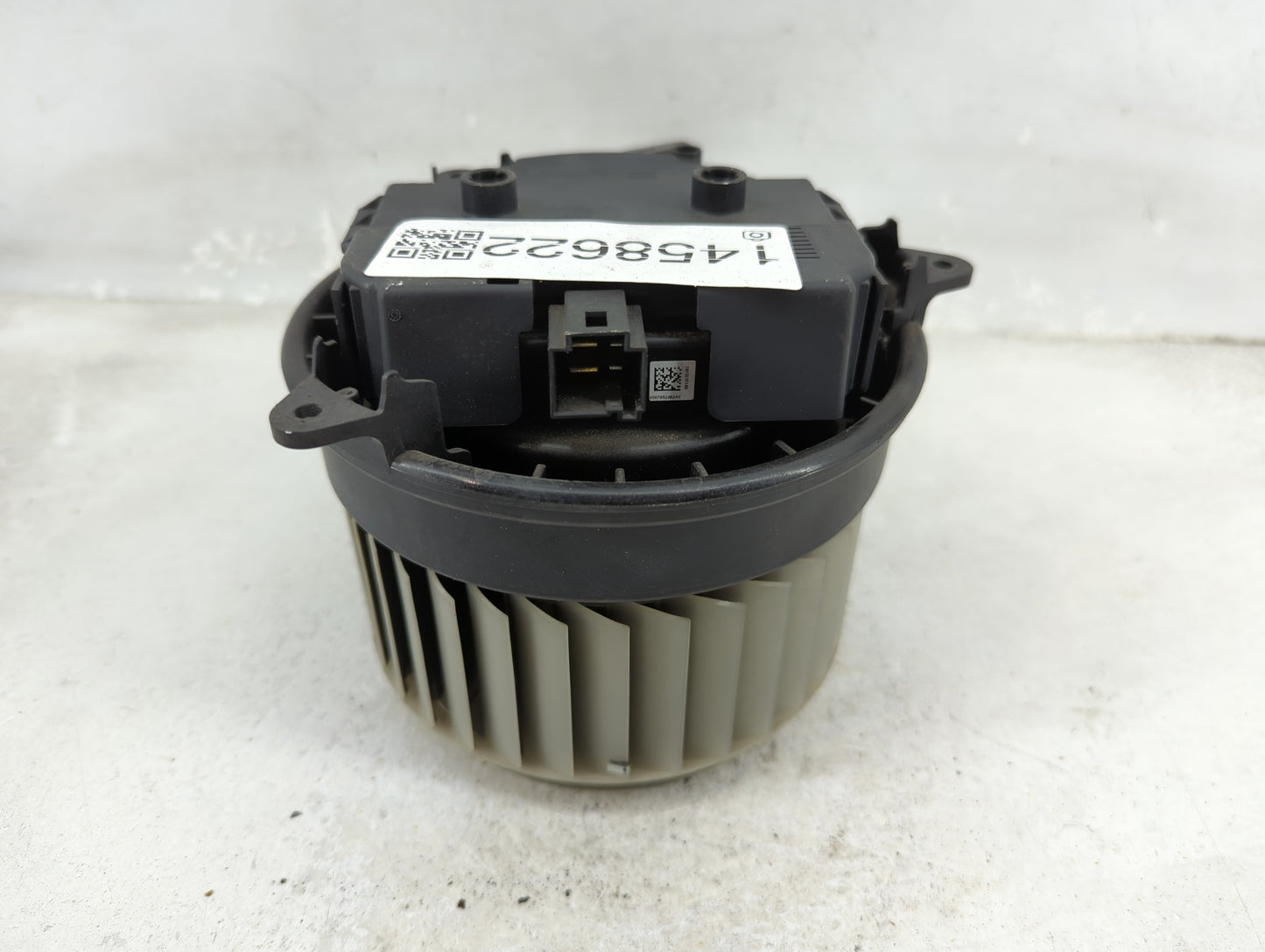 2012-2018 Audi A7 Heater AC Blower Motor P/N:773.70815.03 CZ 016070-1265 Fits Fits 2011 2012 2013 2014 2015 2016 2017 2018 O
